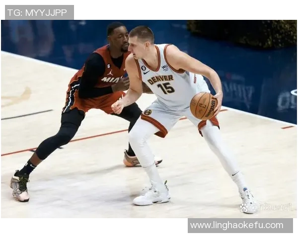 本赛季仅有吉迪与约基奇两人场均20分8篮板8助攻的壮举引发关注 本赛季仅有吉迪与约基奇两人场均20分8篮板8助攻的壮举引发关注