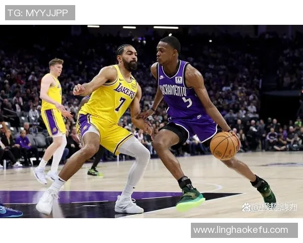 文森特今日表现惨淡仅打14分钟全场0分犯规3次成球队隐形人