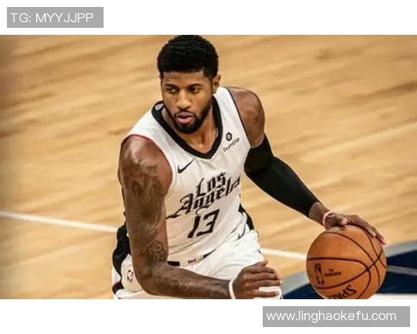 莱昂纳德半场表现平平仅得8分3板2助1断状态堪忧需提升竞技状态