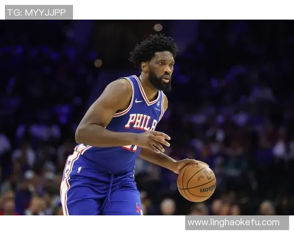 恩比德全场表现出色但无奈球队失利13投8中贡献27分6篮板4助攻