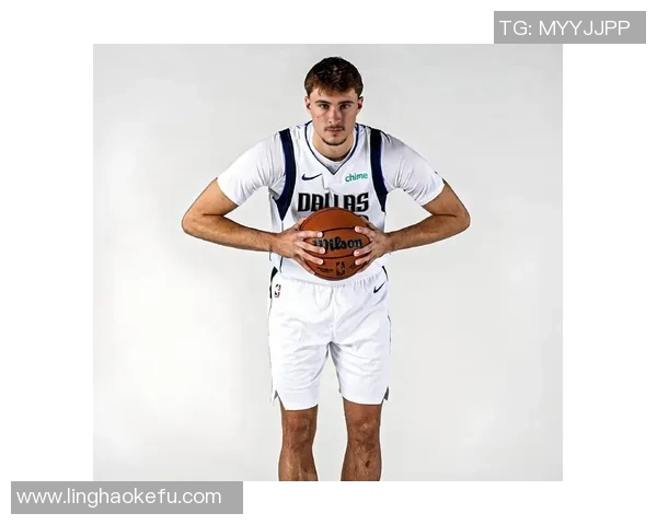 弗拉格单场30分创纪录成第二年轻球员仅次于詹姆斯35分更年轻